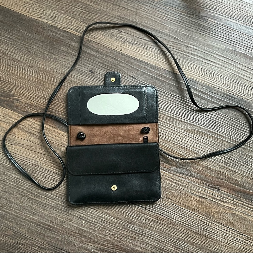 Mundi Leather purse shoulder bag black